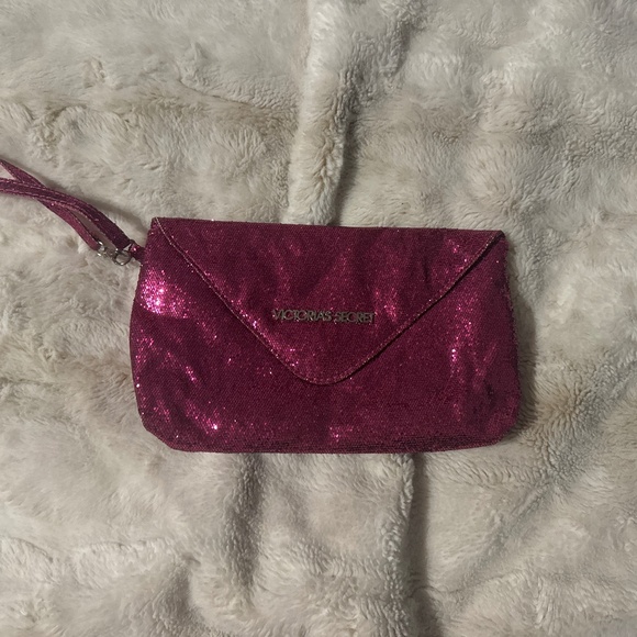 Victoria’s Secret Limited Edition pink sequin clutch - Picture 1 of 3